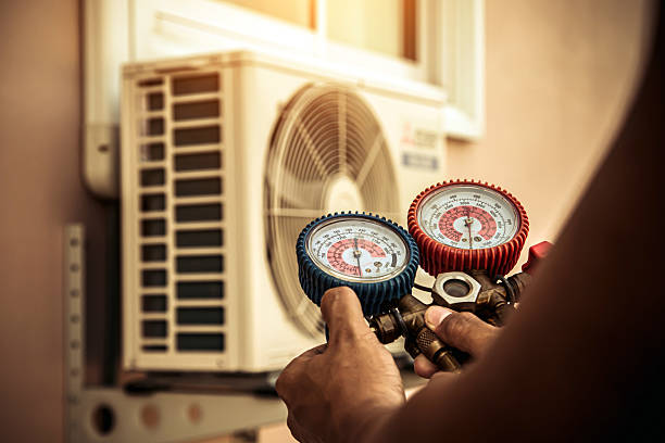 Professional Furnace Repair technician working in Menlo Park, CA